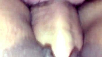 how does the blonde suck it on parchment?