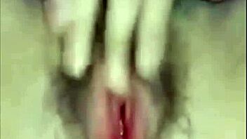 Feeling Wild with Malibog Pinay's Wet Finger Play and Release