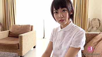 ร่างกายเอเชียเล็ก 18+ ของเธอทำให้ฉันบ้าในพาร์ท1