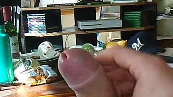 i can't stop jerking off to this trans porn