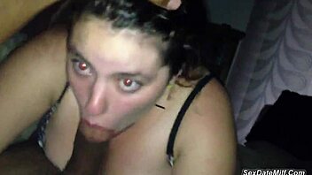 Milf Wife's Big Tits And Ass In First Date Facefuck