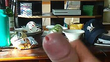 i can't stop jerking off to this trans porn