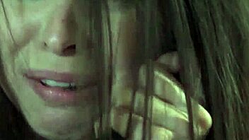 redhead milf eating pussy in sapphic trio?