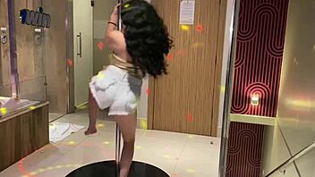 i watch this young dancer twerk on pole with naughty face and little white pussy