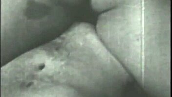 vintage hairy pussy beaver milf mature retro antique?