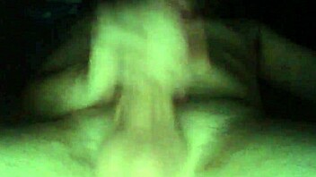 this guy masturbates his big cock to cumshot