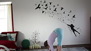 Lesson 325 on sexy brunette babe with natural tits and big ass.