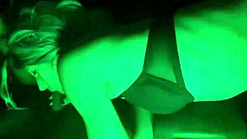 Fucking girlfriend and stepmom with monster cock in car 😍