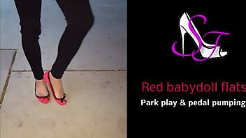 Want intimate webcam fetish with milf? Contact intimissima on Skype