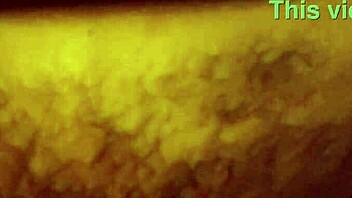 Pareja amateur rico sexo suave misionero y de a perrito con creampie