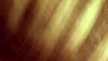 वाइफ रफ प्री-वर्क कम डंप लेती है इंटेंस काउगर्ल राइडिंग के साथ