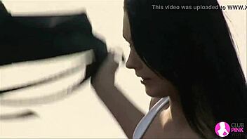 Lesbo-leirimatka villiintyy - Viv Thomas HD!