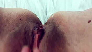 arianna 2024 hot girl shows off her big natural tits and wet pussy close up