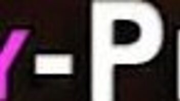 Ever seen an ebony shemale get a wild facial?