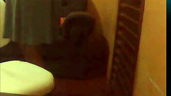 Pandora's legs on this webcam show, she's got such a sexy ass and big legs.