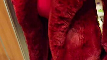 Guy in hood fucks hard on erotic swing