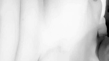 Busty Milf Caresses Her Big Tits To Orgasm – Close Up Homemade?