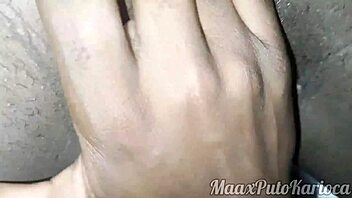 Fudendo the busty neighbor from the 2nd floor today.