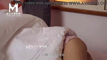 Lewd Wedding Scene with Asian Bride Liang Yun Fei in Stockings