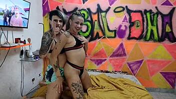 The couple's cherub enjoyed a delicious meal and brought pleasure