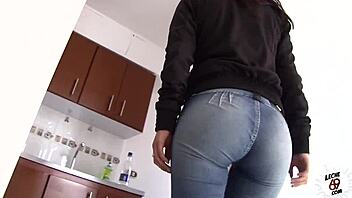 Spanish milf masturbates at home