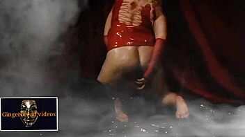 i'm oiled milf desperate for dick