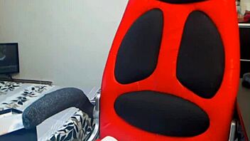 I enjoy watching Jessy69 gape her curvy ass in this homemade masturbation video.