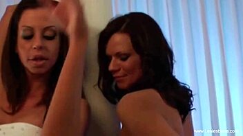 These lesbian babes enjoy fingering each other with experience