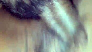 threw the ass back so tight, pussy ready 😏