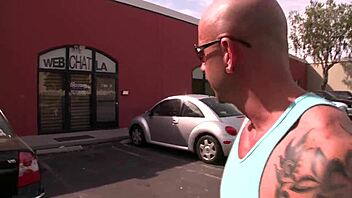 Kendra Secrets shows big tits and ass in casting