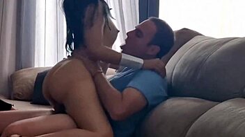 मेरी लातीना गर्लफ्रेंड हर दिन हार्ड चोदाई और वाइल्ड चूसाई चाहती है