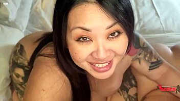 Tokyo Leigh and Santana Red's passionate encounter in a reality show