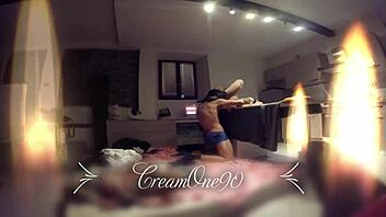 Blonde Webcam Model Receives Slow Cunilingus Until She Squirts in His Mouth