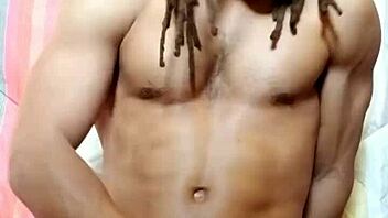 lvory white says lets play bisexual fun.