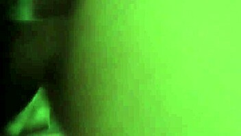 Amateur encounters in everyday settings