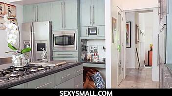 I play peek-a-boo with my petite girlfriend mina luxx