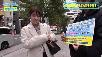 watch the complete story of this japanese amateur couple's intimate encounter