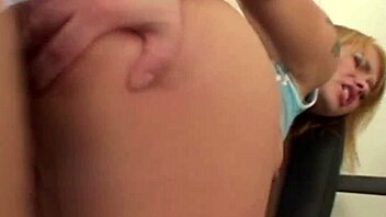horny blonde wifey masturbates and gets anal assfucking with fingering 😈