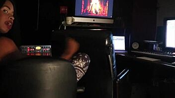 I am Tristina Millz in a summer love scene with femdom and amateurs