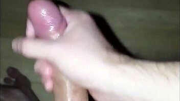 Young amateur masturbates on webcam, cumming hard in solo orgasm session 😍.