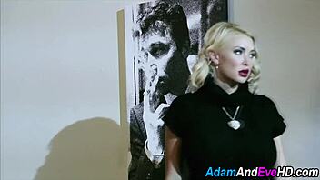 Two Chicks Share Big Cock In FFM Threesome