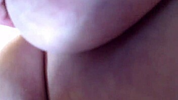 Dawnskye makes me lick her ass in leggings