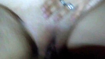 Domaci squirt video z amaterji v casual squirtu
