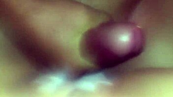 Teen babe's wet pussy squirts during oiled fucking!