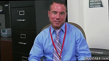 gay boy and dome earning that bonus with sex