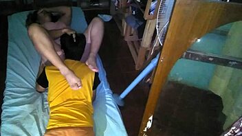 Chupandosela a Mi Linda Novia por la Noche