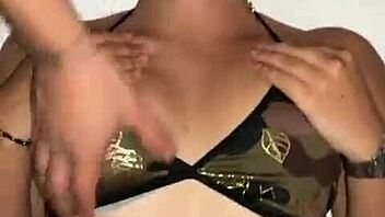 Natural tits babe gets pounded on a rooftop