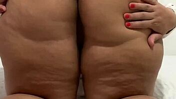 Latina stepmom flaunts huge hot ass