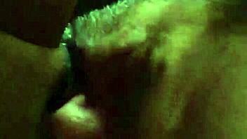 Чёрная сучка делится историей с негром-другом