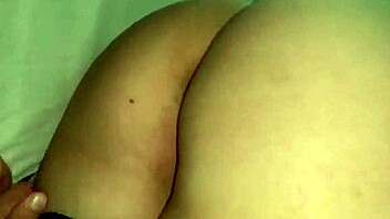 Amateur with a nice butt gets down and dirty